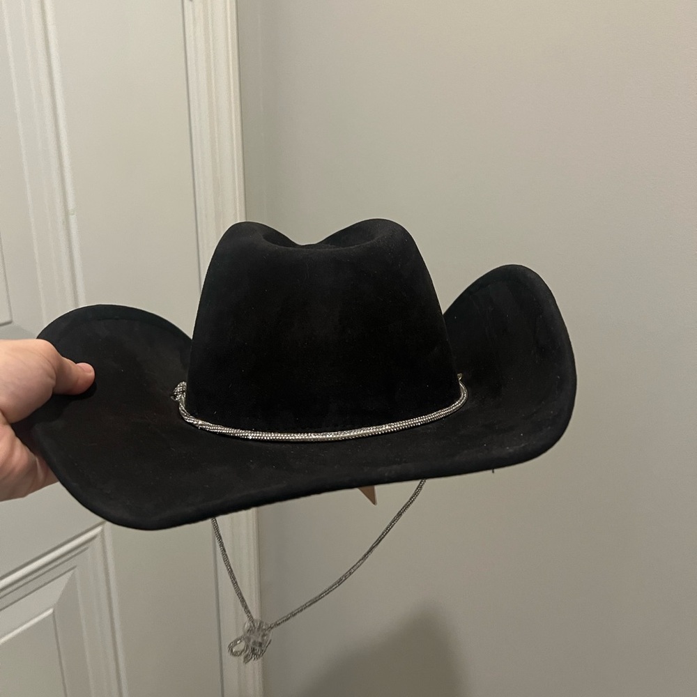 Black Cow Girl Hat